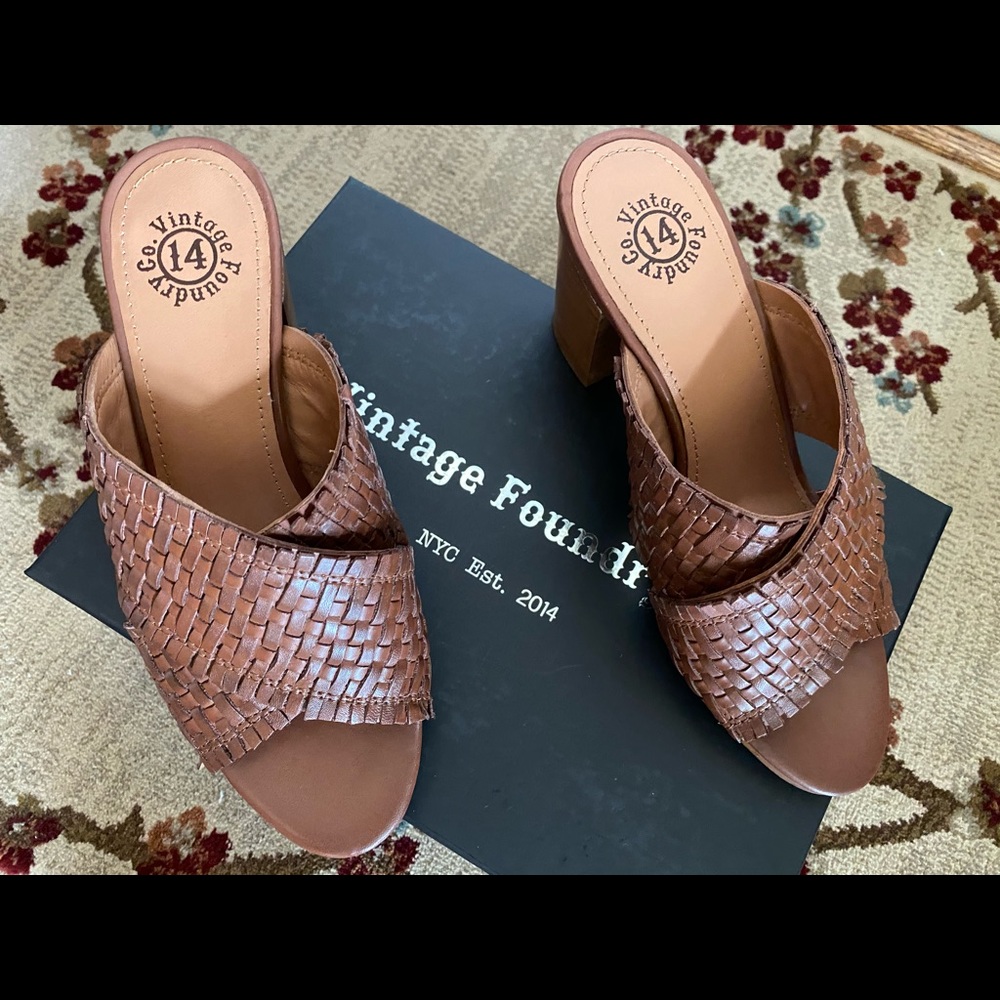 Vintage Foundry Louisa Sandal